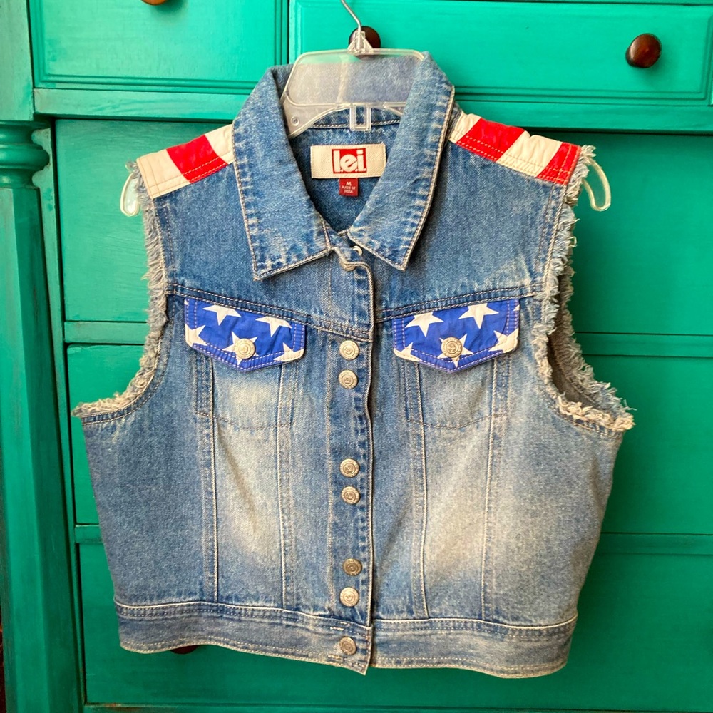 l.e.i American Flag Denim Vest. Small
